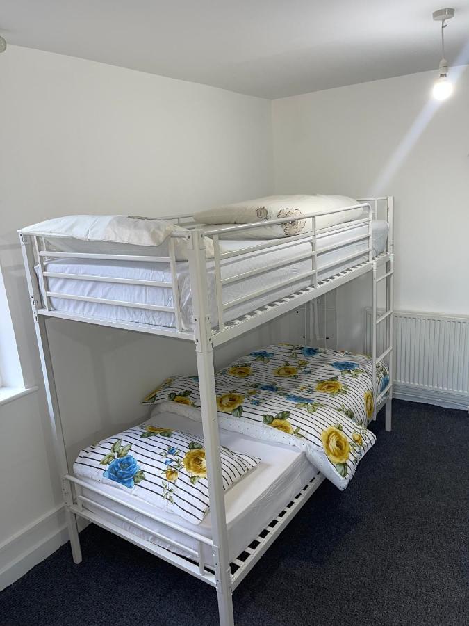 Bethel Apartments Лийдс Екстериор снимка