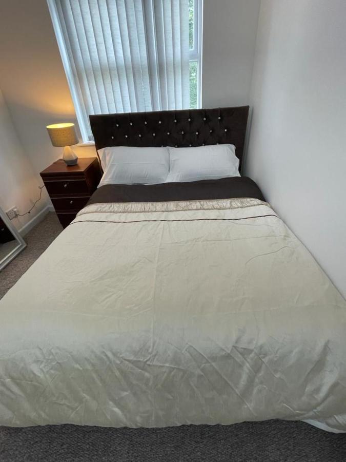 Bethel Apartments Лийдс Екстериор снимка