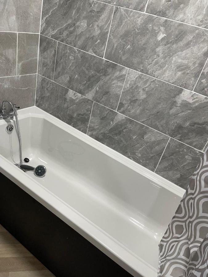 Bethel Apartments Лийдс Екстериор снимка