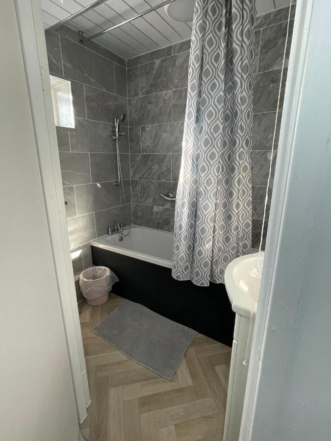 Bethel Apartments Лийдс Екстериор снимка